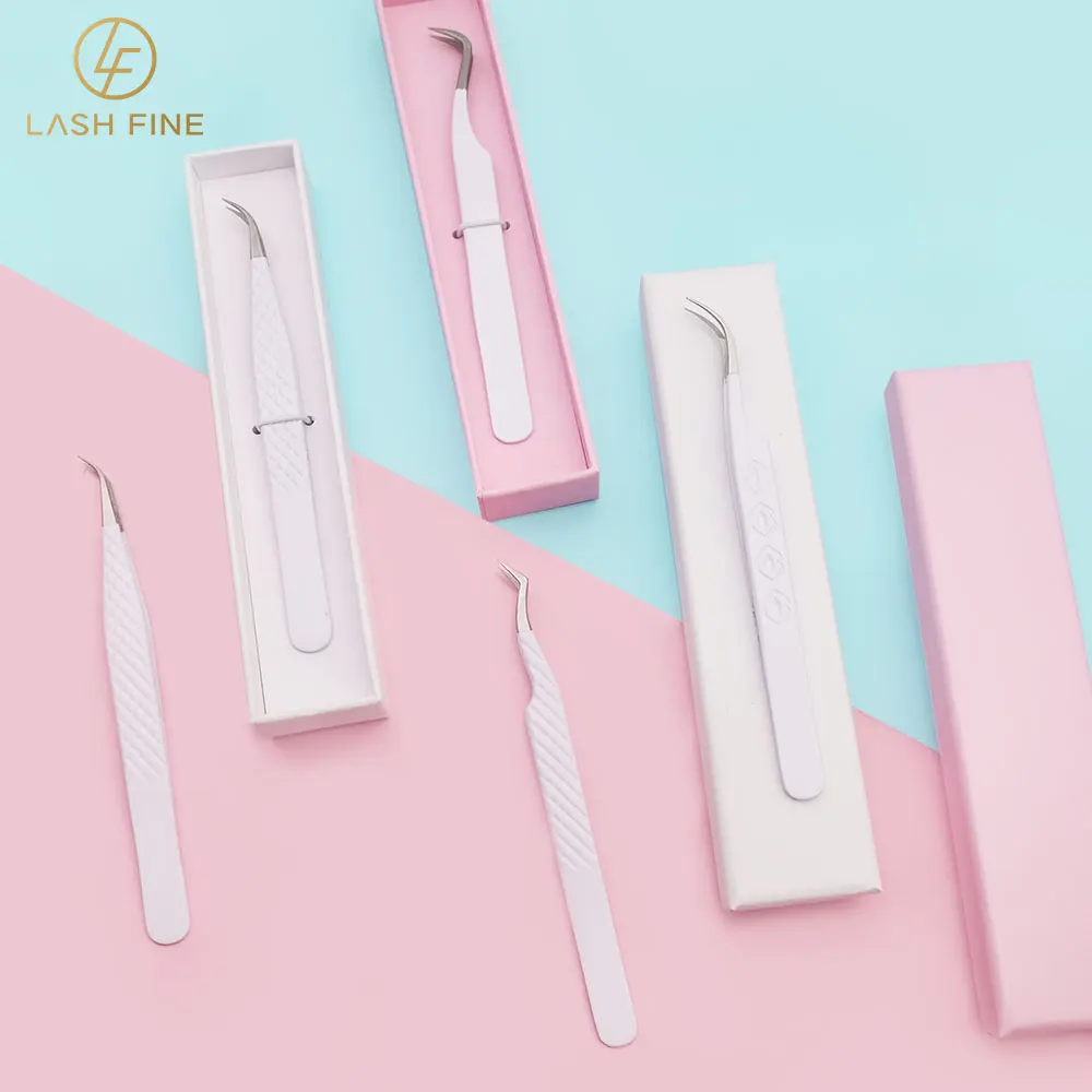 Heart-Shaped Eyelash Extension - Eyelash Extension Volume 评论和价格
