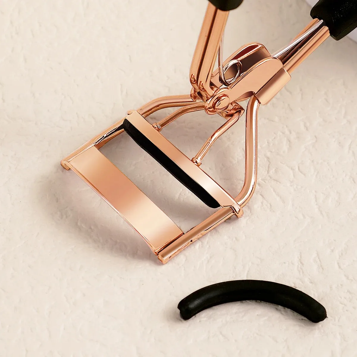 Portable eyelash curler with 1 - Eyelash Extension Or Extensions 评论和价格
